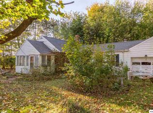 3343 Millersburg Rd, Gambier, OH 43022