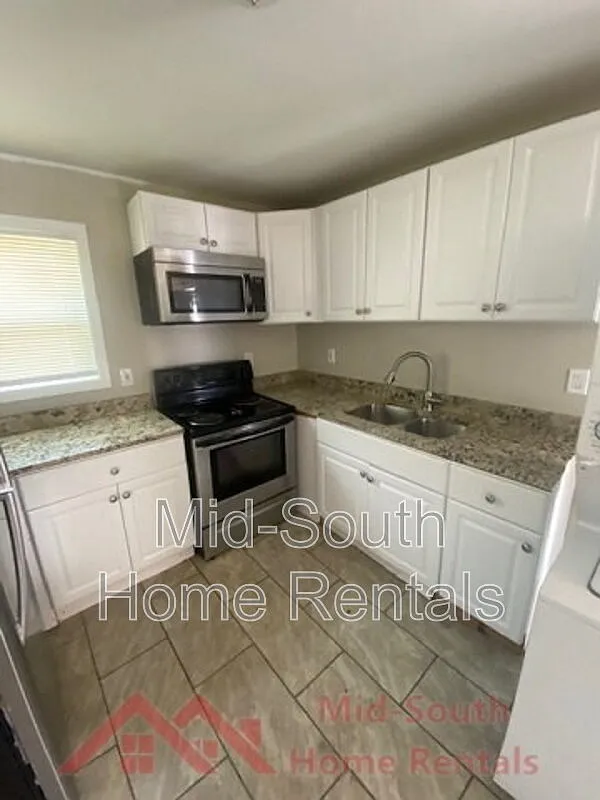 2 bed, 1.0 bath, $995 — Photo 4