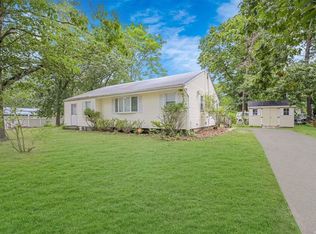 42 J T Blvd, Riverhead, NY 11901