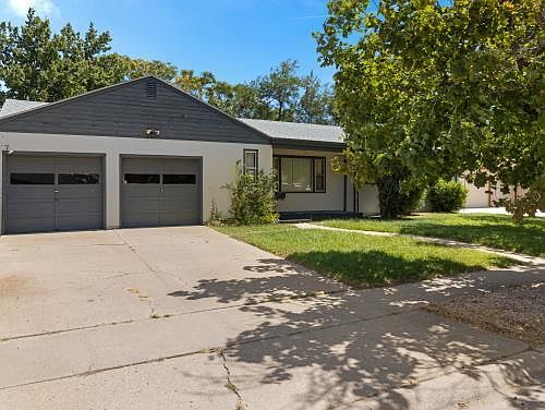 2nd image of 1522 Alexander Cir