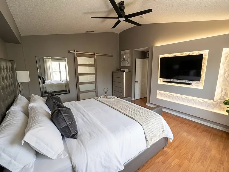 1530 Tivoli Dr — Photo 7