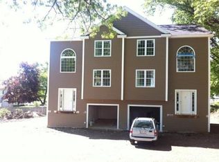 40 Dominion Rd, Worcester, MA 01605