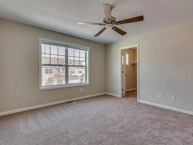 12648 Pond View Rd — Photo 4
