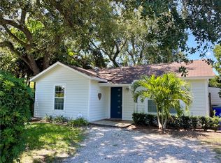 3496 1st St SW, Vero Beach, FL 32968