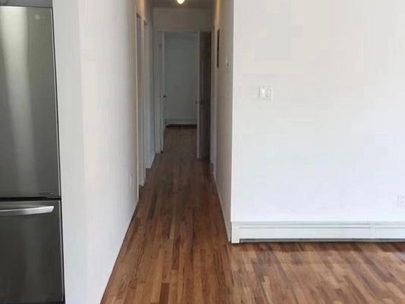 5th image of 60-23 255th St
