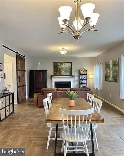9411 Wood Creek Cir — Photo 5