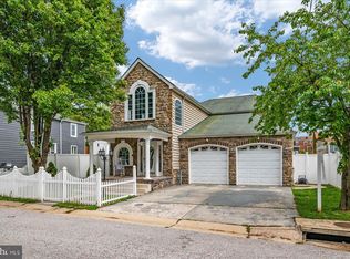 3647 Hineline Rd, Baltimore, MD 21229