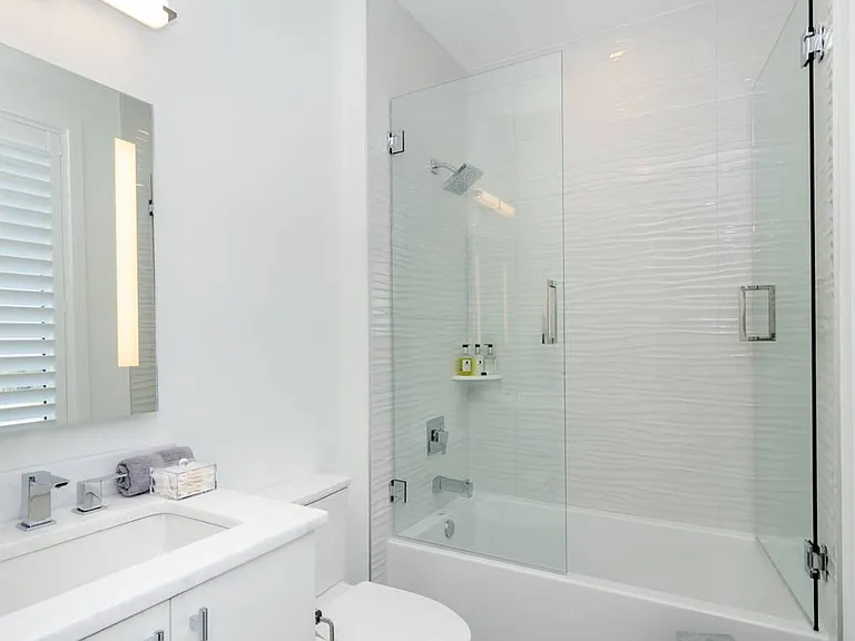 2 Marina St #C — Photo 30