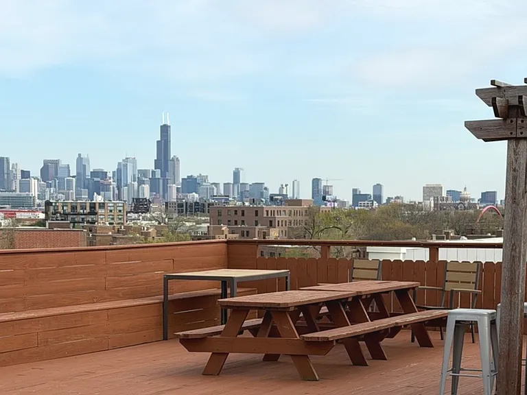 2915 N Clybourn Ave #409 — Photo 17