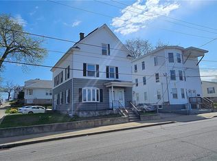380 School St, Pawtucket, RI 02860