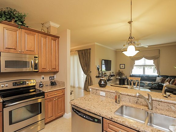 3rd image of 9773 Bowline Dr Unit 102
