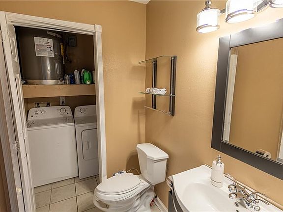 5th image of 1729 Newport Pl APT 6