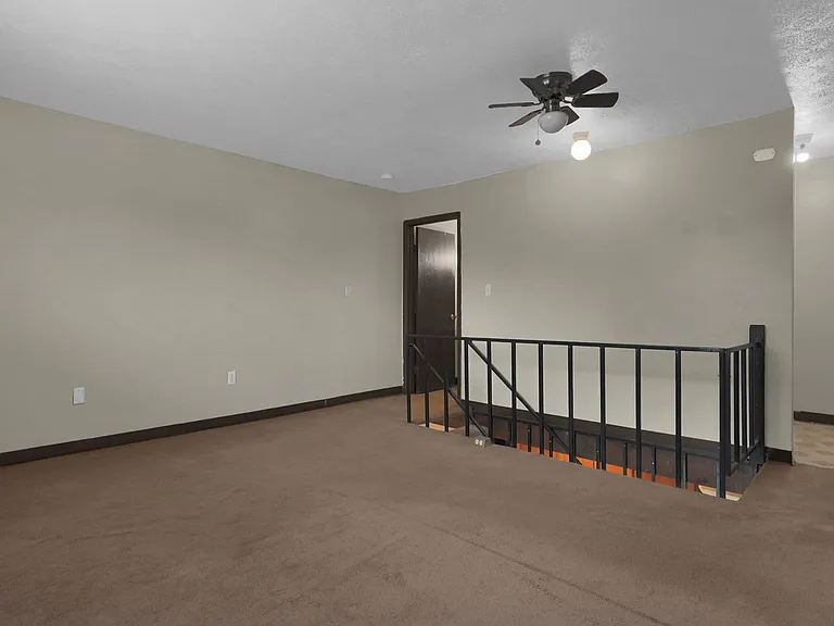 2483-2539 Courtright Rd #2503 — Photo 12