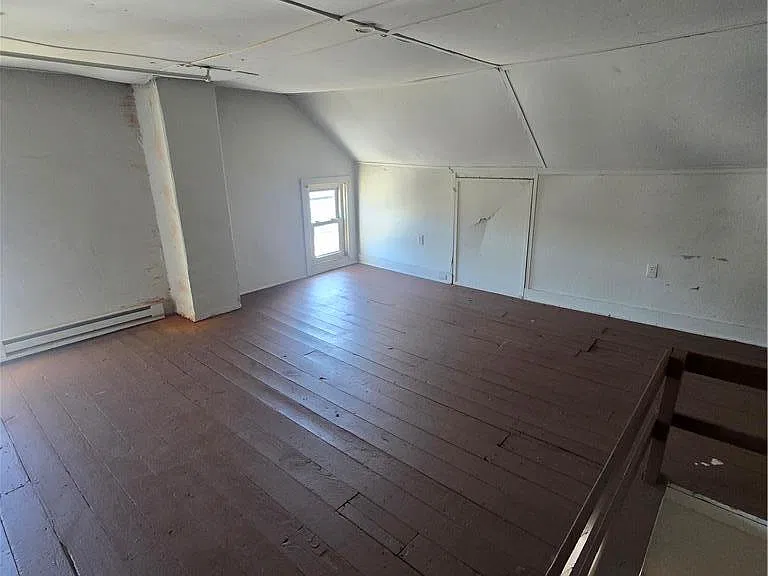 708 Linden St #2 — Photo 17