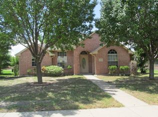 108 Sheri Way, Red Oak, TX 75154