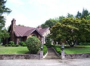 8809 Johnnycake Ridge Rd, Mentor, OH 44060