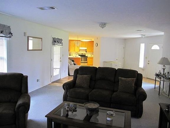 5th image of 11015 Jill Ln