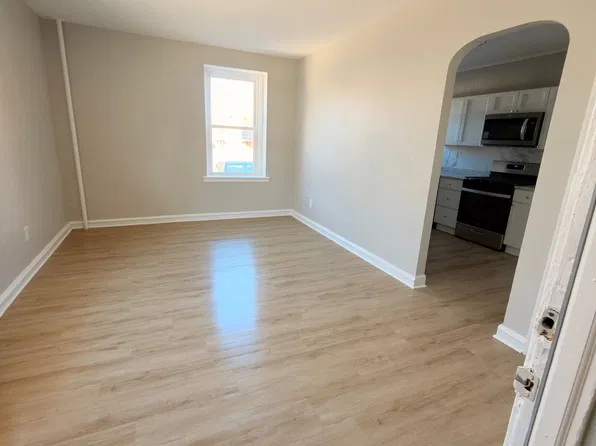 831 N 10th Street, 831 N 10th St APT 1, Reading, PA 19604