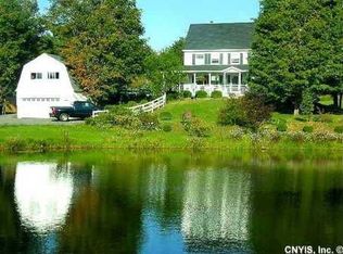 106 Snyder Rd, Lacona, NY 13083