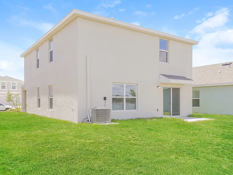 477 Sunlit Coral St — Photo 15