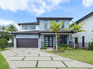 16002 NW 87th Ct, Miami Lakes, FL 33018