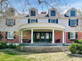 254 Northview Rd, Oakwood, OH 45419