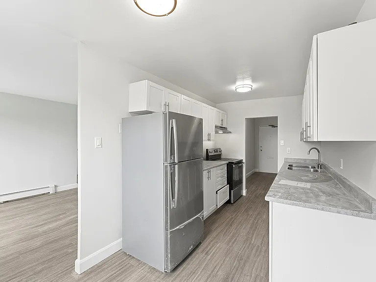 185 Berkshire Dr — Photo 11