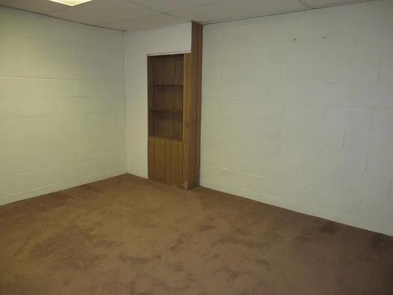 3202 Calhoun St — Photo 19