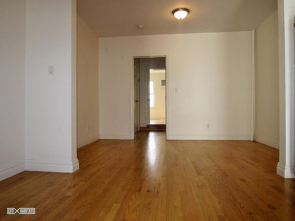 4th image of 685 Humboldt St APT 3L