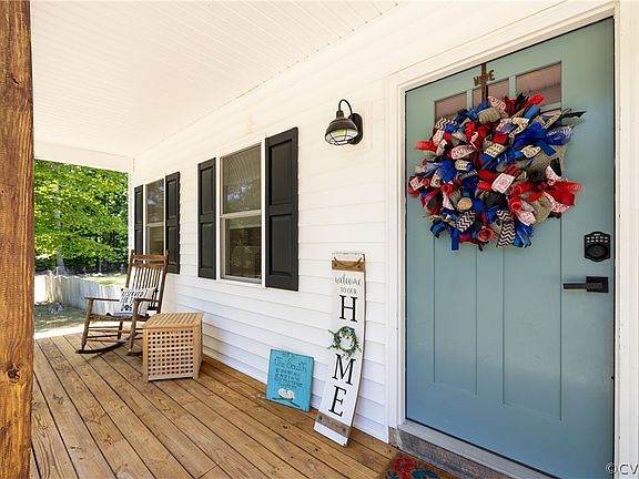 5th image of 5698 Tyler Dr