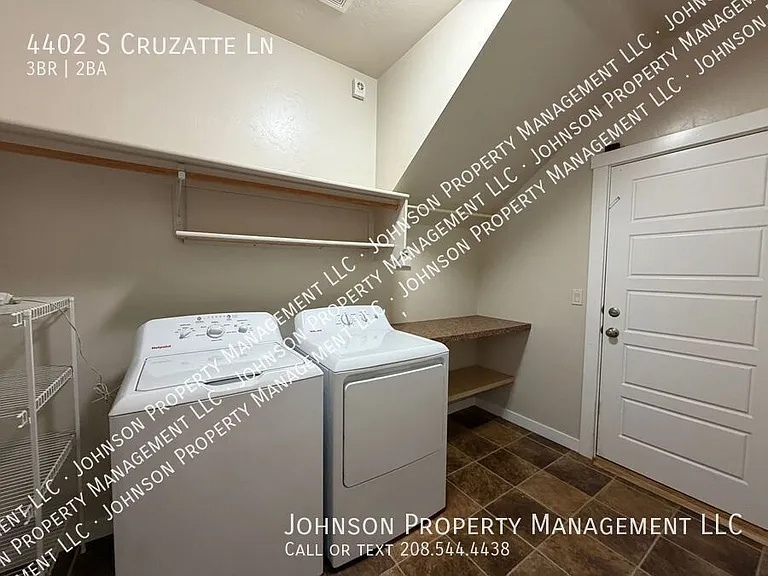 4402 S Cruzatte Ln — Photo 13
