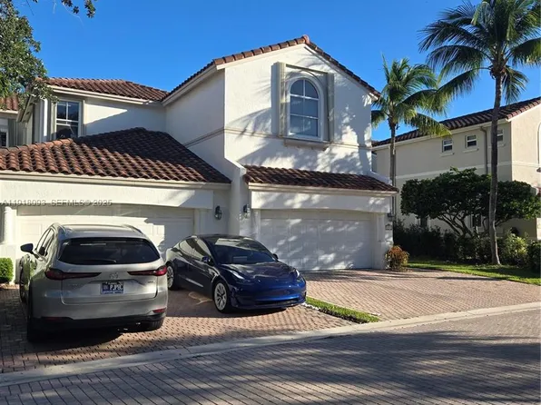 933 Harbor Vw N, Hollywood, FL 33019