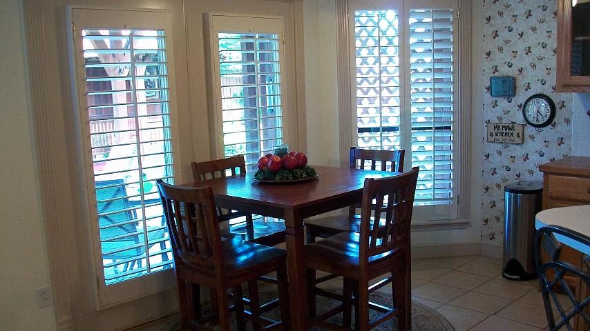 Sunroom/Dining