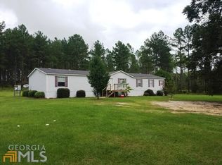 940 Tom Taylor Rd, Hawkinsville, GA 31036