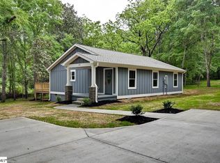 1970 Groce Meadow Rd, Taylors, SC 29687