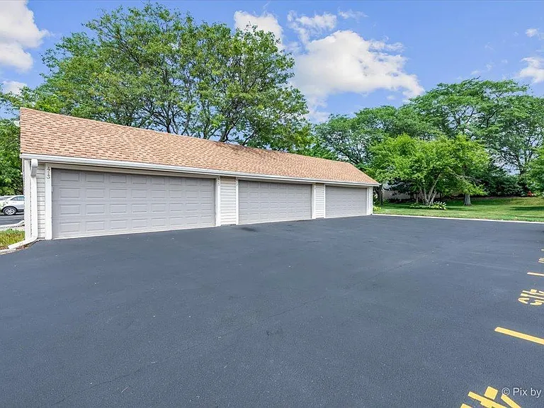 415 Verde Dr — Photo 10