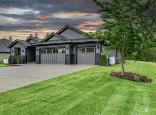 6856 Labello Dr, Lynden, WA 98264