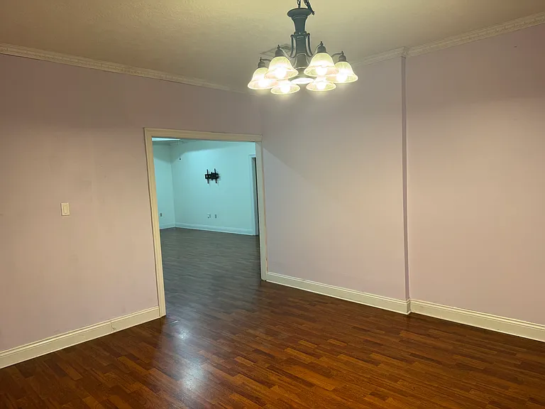1050 Gage Dr — Photo 6