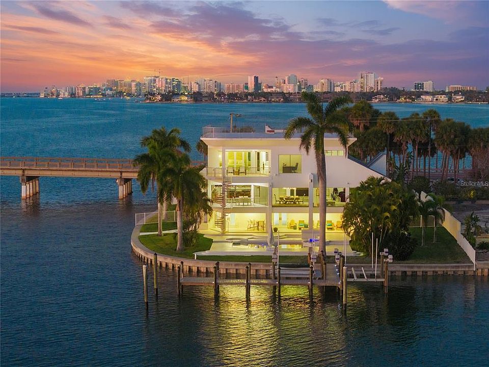 1st image of 1400 SIESTA DRIVE