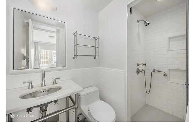 Sold by Douglas Elliman | media 19