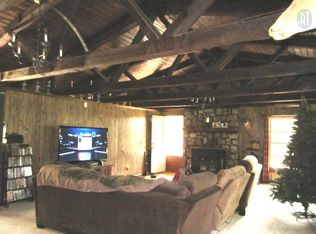 3060 Panhandle Rd, Wartrace, TN 37183