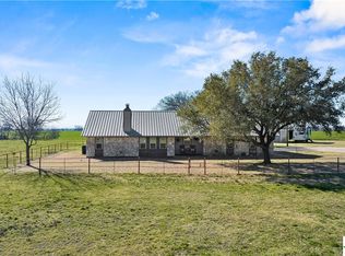 497 Valley Dr, Moody, TX 76557