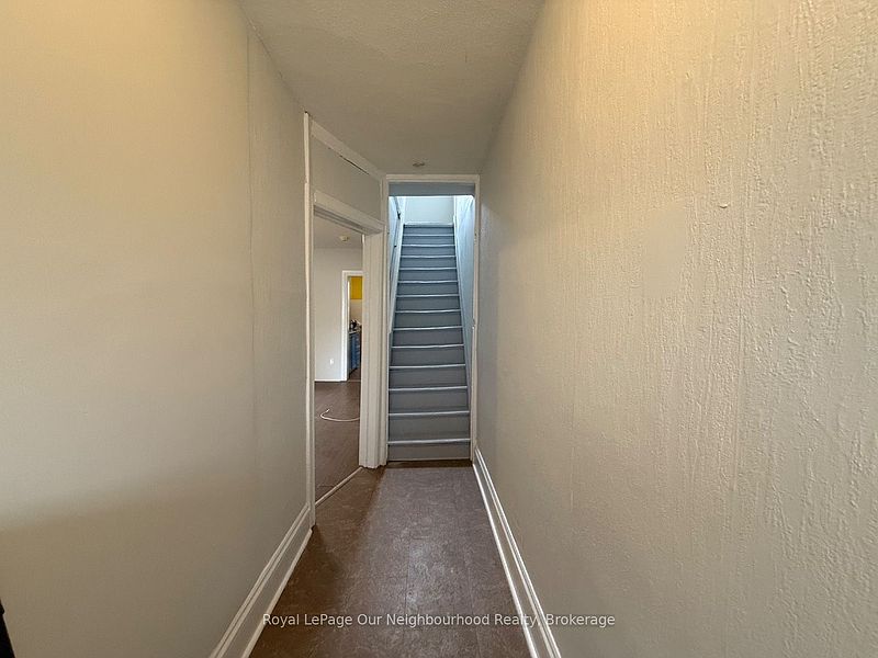 Hamilton Townhouse for rent - 3 Bedrooms — photo 3