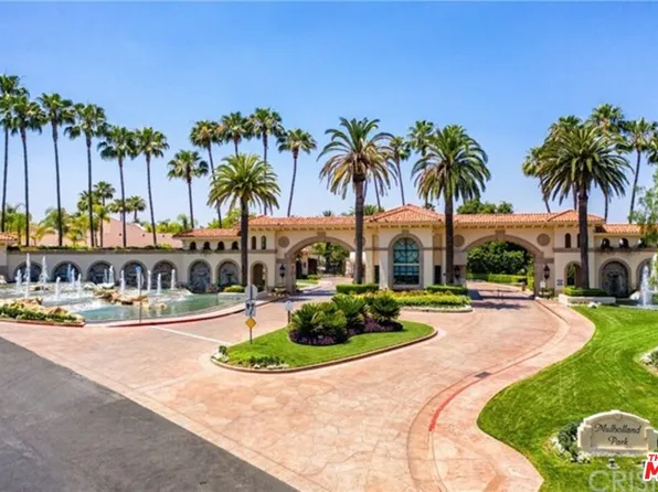 19016 Devonport Ln, Tarzana, CA 91356