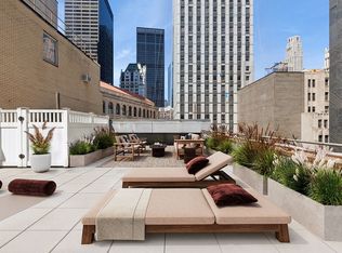 『William  NEWYORK』 2608d08dfa66284bf3216940ccca8b