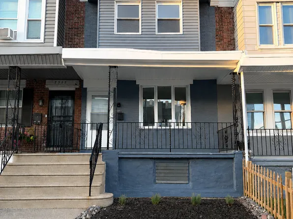 2557 Shields St, Philadelphia, PA 19142