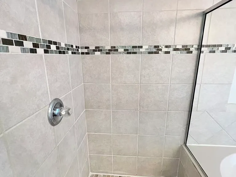 4395 Sherwood Forest Dr — Photo 19