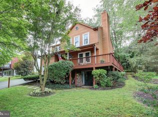 6910 Meadowlake Rd, New Market, MD 21774