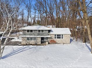 9420 Saratoga Rd, Fort Wayne, IN 46804