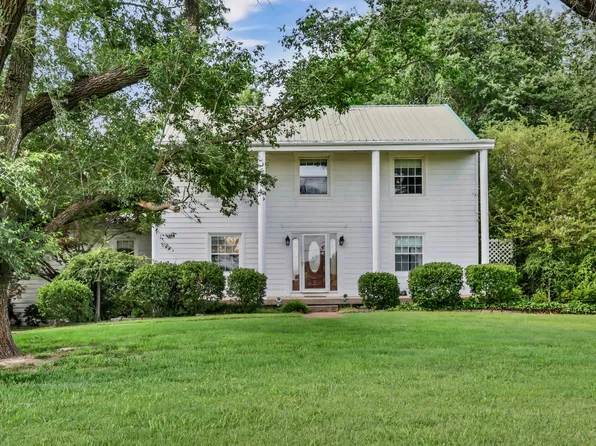 3675 Sango Rd, Clarksville, TN 37043